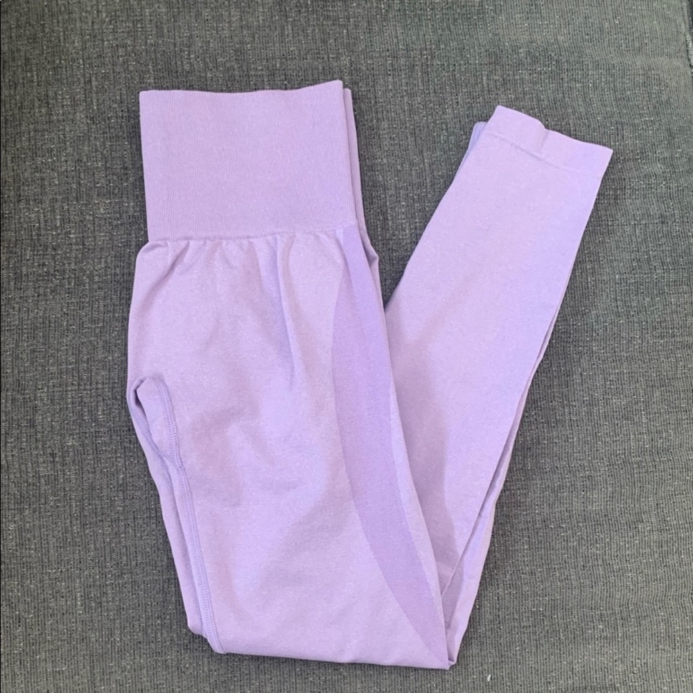 NVGTN contour lilac leggings
